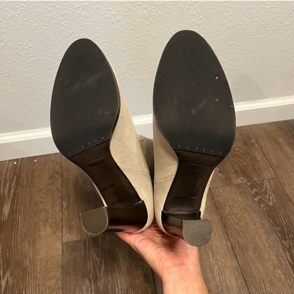 Burberry Western Suede Heeled Boots. EU Size. 38. - Picture 8 of 11